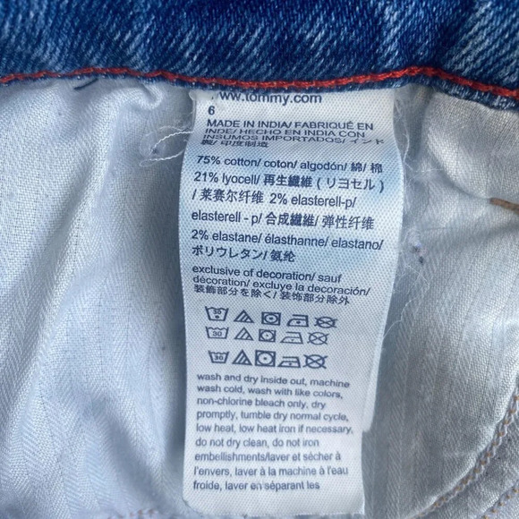 Tommy Hilfiger Denim Women's 6 Embroidered Distressed Raw Hem Stretch Blue Jeans - Picture 16 of 16